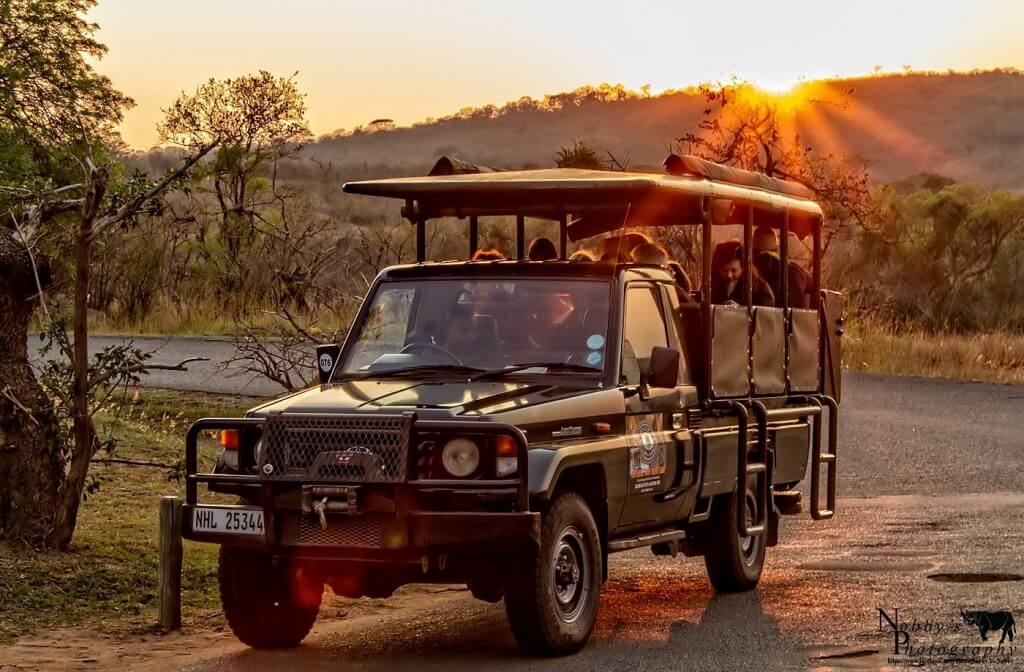 imfolozi hluhluwe exclusive safari tour