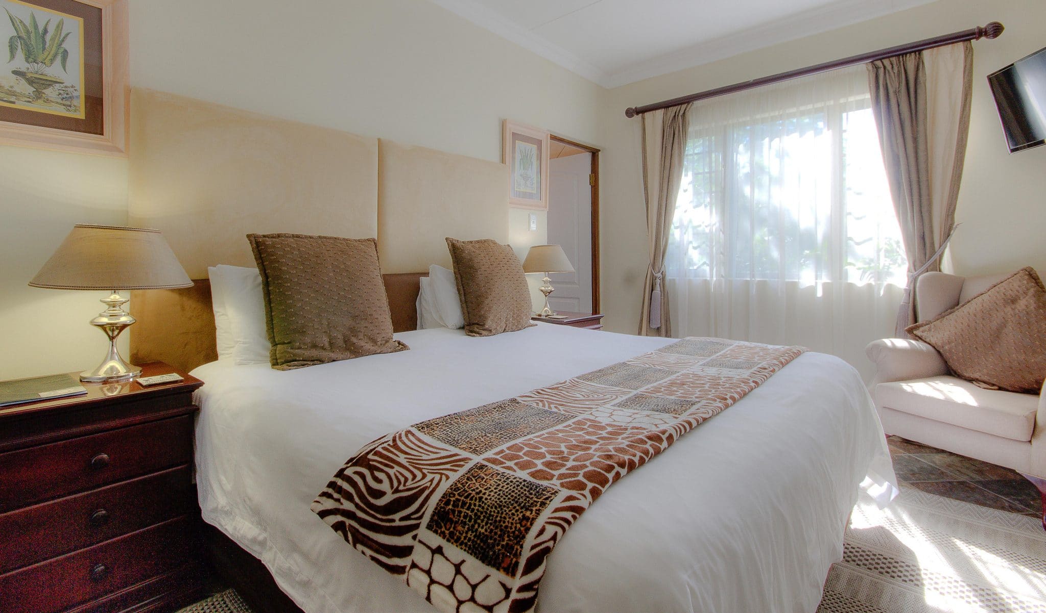 Hluhluwe Hilltop Camp 9 st lucia south africa accommodation