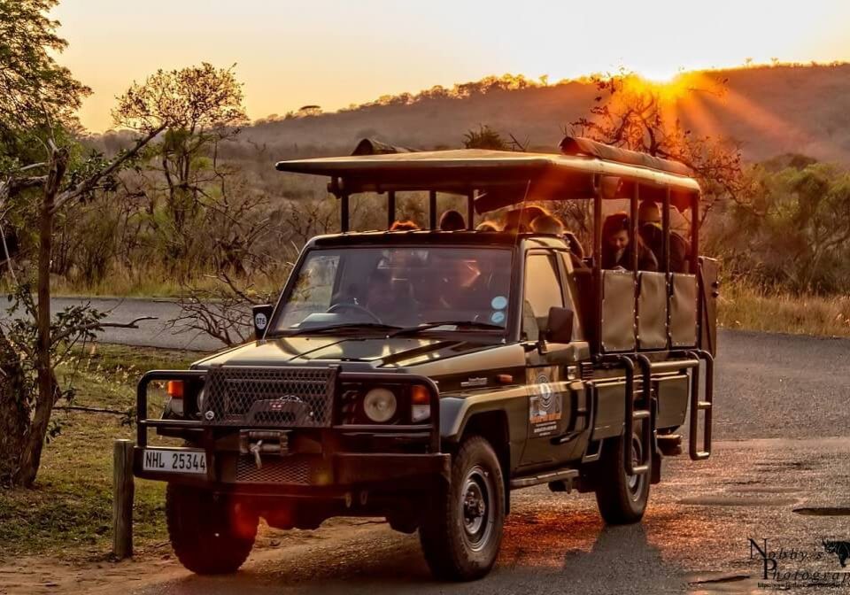 3 night hluhluwe safari package